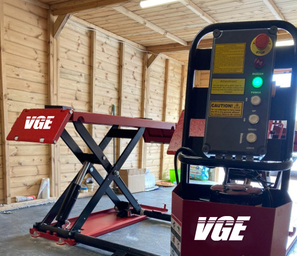 Short Mid Rise Scissor Lift with Mobile Trolley Kit(3.0 Tonne) – Z30M